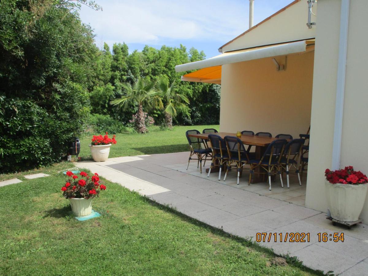 Locatlantique Bed & Breakfast Aytre Bagian luar foto