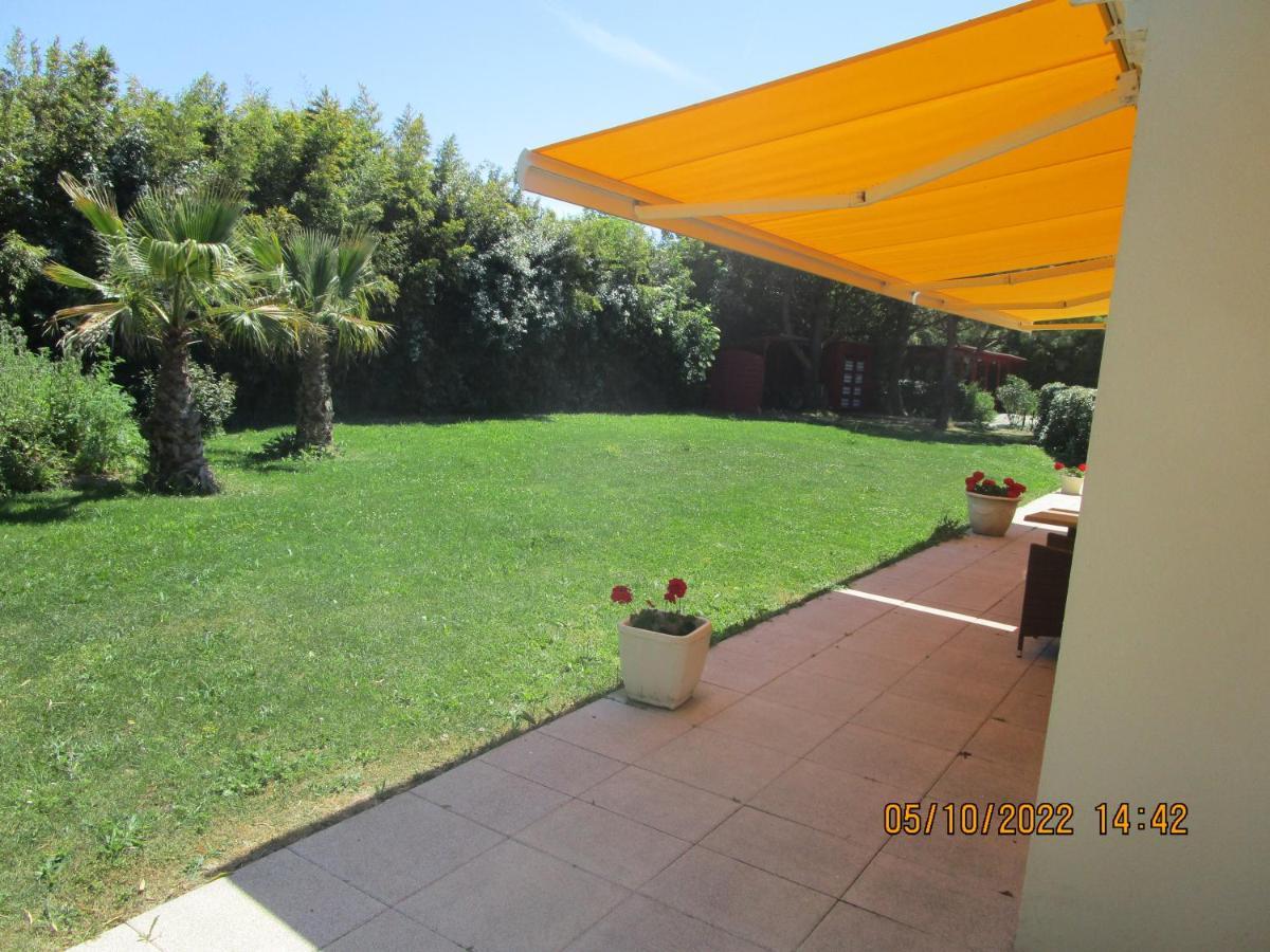 Locatlantique Bed & Breakfast Aytre Bagian luar foto