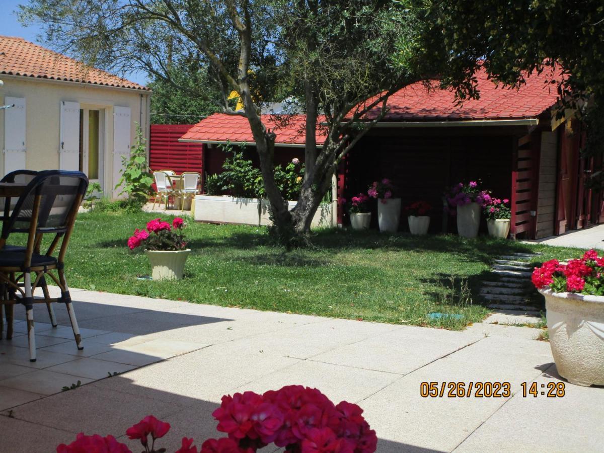 Locatlantique Bed & Breakfast Aytre Bagian luar foto