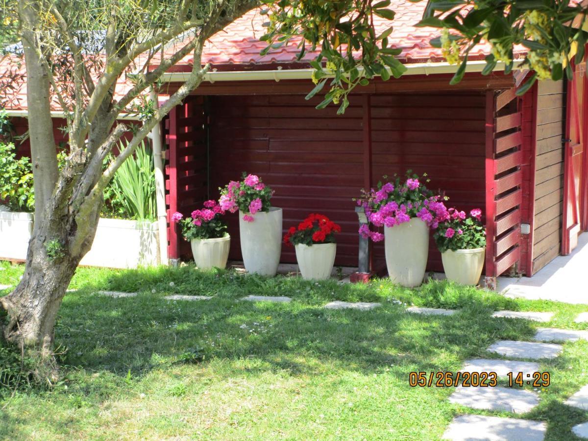 Locatlantique Bed & Breakfast Aytre Bagian luar foto