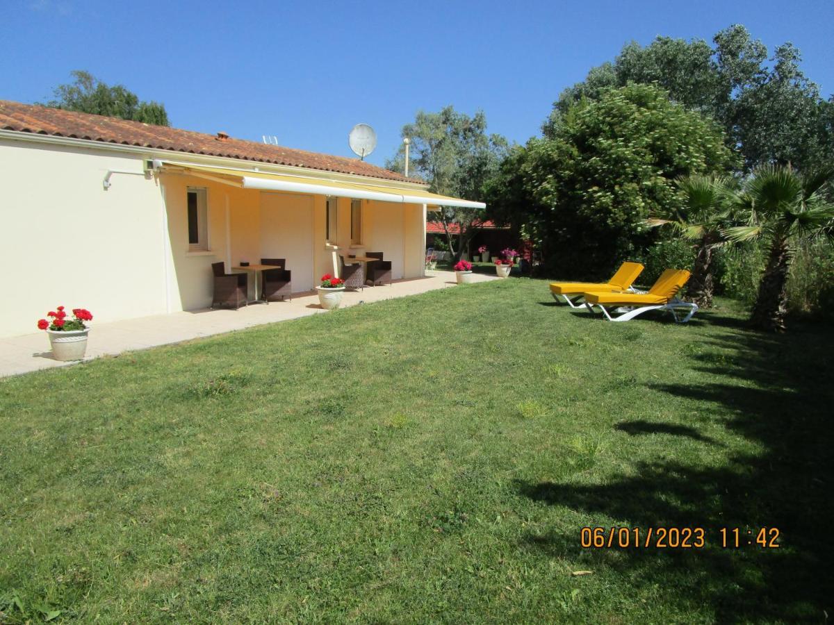 Locatlantique Bed & Breakfast Aytre Bagian luar foto